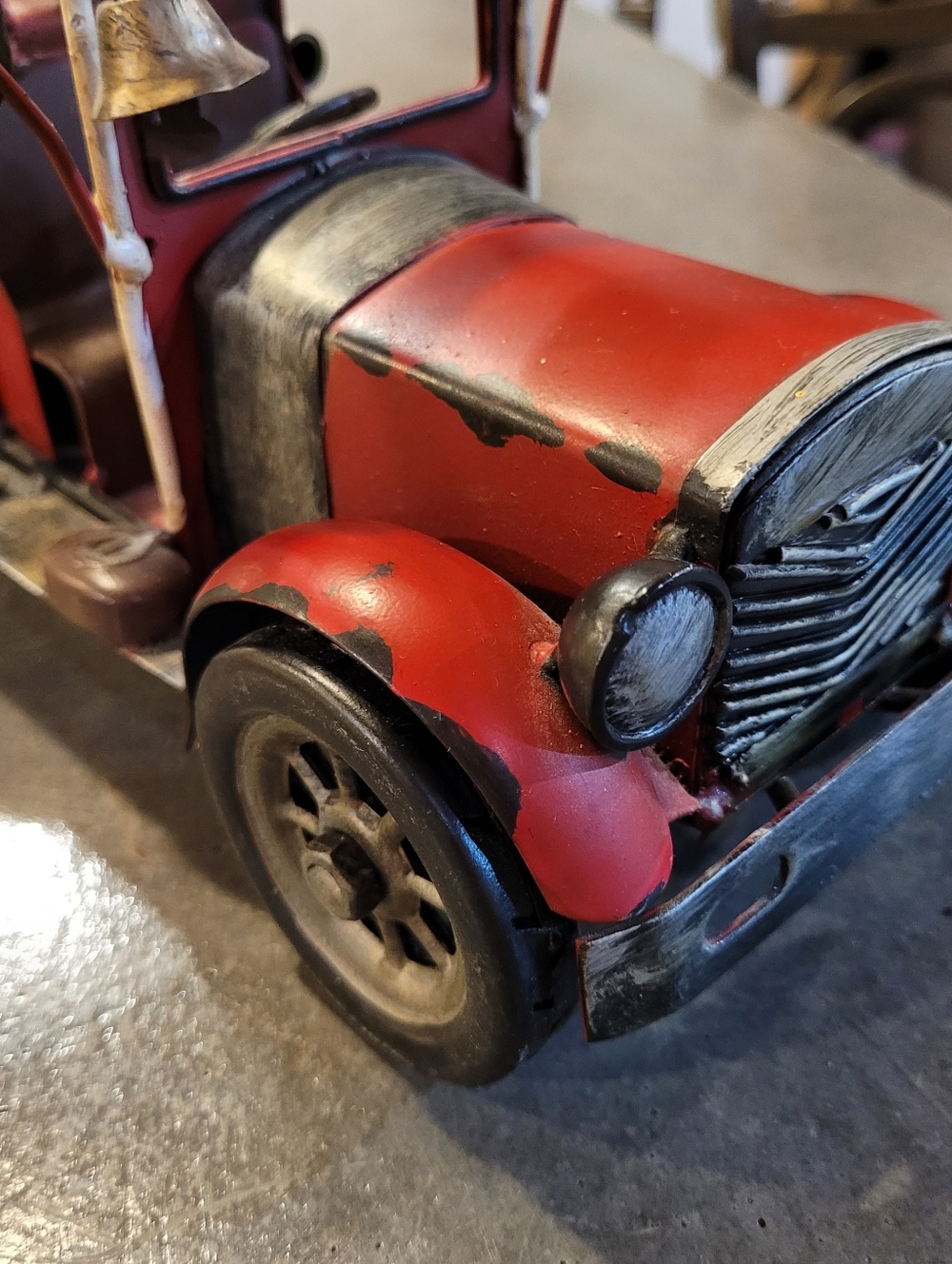 Red Fire Truck Retro Style Metal Handcrafted - Picture 8 of 13